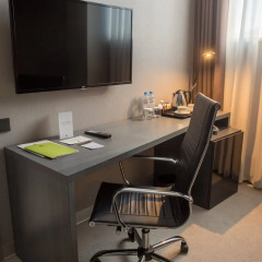 Отель Four Elements Hotels Ekaterinburg 4* Люкс фото 7