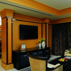 Отель The Ritz-Carlton Abu Dhabi Grand Canal Абу-Даби удобства в номере