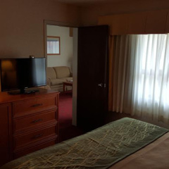 Отель Comfort Inn & Suites Канада, Саанич - отзывы, цены и фото номеров - забронировать отель Comfort Inn & Suites онлайн удобства в номере фото 2