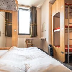 Train Hostel Кровать в общем номере фото 4