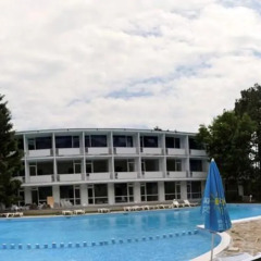Hotel Horizont бассейн фото 4