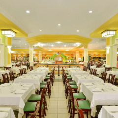 Отель Iberostar Laguna Azul