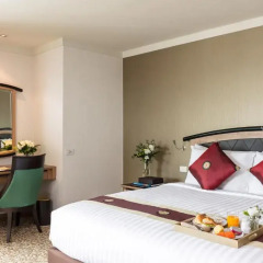 Отель Baiyoke Sky 4* Полулюкс