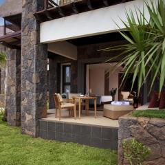 Отель Angsana Balaclava Mauritius