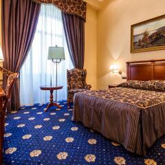 Гостиница Premier Palace 5* Представительский номер с различными типами кроватей