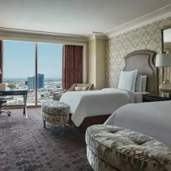 Four Seasons Hotel Las Vegas 5* Номер Делюкс с различными типами кроватей