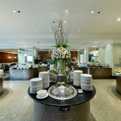Отель Executive Club At Windsor Бангкок питание фото 3