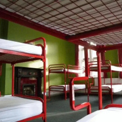 Отель Kinlay House Dublin Стандартный номер с двухъярусной кроватью (общая ванная комната)