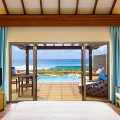 Отель Sheraton Maldives Full Moon Resort & Spa 5* Вилла с различными типами кроватей фото 4