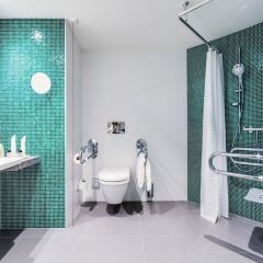 Отель Holiday Inn Warsaw City Centre ванная фото 3