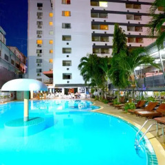 Отель Pattaya Hiso Hotel Таиланд, Паттайя - отзывы, цены и фото номеров - забронировать отель Pattaya Hiso Hotel онлайн бассейн фото 2