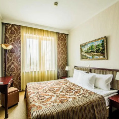Гостиница Минск 4* Люкс с двуспальной кроватью