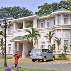 Отель The Waterfront Residence парковка