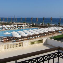 Отель Mitsis Laguna Resort & Spa бассейн фото 2