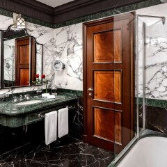 Hotel Danieli, a Luxury Collection Hotel, Venice 5* Стандартный номер с различными типами кроватей фото 9