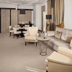 Отель Gran Melia Palacio De Los Duques 5* Люкс Red level