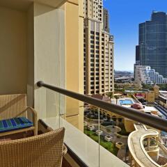 Апарт-Отель Roda Amwaj Suites Jumeirah Beach Residence балкон