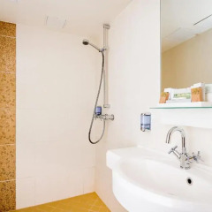 Meriton Old Town Garden Hotel 4* Улучшенный номер фото 7