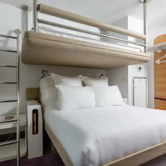 Отель Yotel New York at Times Square 3* Улучшенный номер с различными типами кроватей