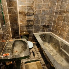 Гостиница Шориленд в Шерегеше 3 отзыва об отеле, цены и фото номеров - забронировать гостиницу Шориленд онлайн Шерегеш ванная