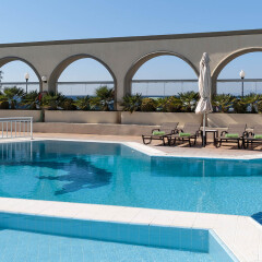 Отель Aquarium View Hotel Греция, Родос - отзывы, цены и фото номеров - забронировать отель Aquarium View Hotel онлайн бассейн