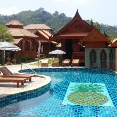 Отель Golden Teak Resort - Baan Sapparot 3* Студия Делюкс с различными типами кроватей фото 2
