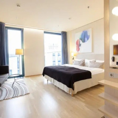 Отель Scandic Hamburg Emporio 4* Улучшенный номер с различными типами кроватей