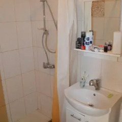 Гостиница Hostel Kim в Краснодаре отзывы, цены и фото номеров - забронировать гостиницу Hostel Kim онлайн Краснодар ванная фото 2