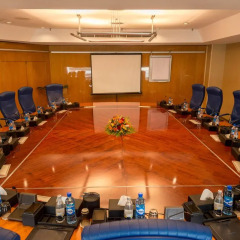 Отель Transcorp Hilton Abuja фото 4