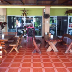 Отель Ampan Resort гостиничный бар