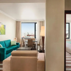 Гостиница Ramada Kazan City Centre 4* Люкс с различными типами кроватей фото 2