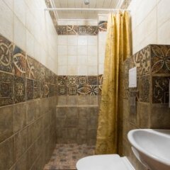 Гостиница Винтерфелл на Павелецкой 2* Номер с общей ванной комнатой с различными типами кроватей (общая ванная комната) фото 3