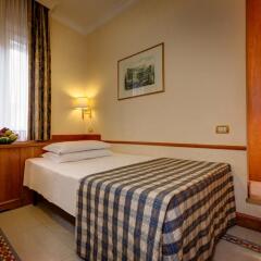 Hotel Amalfi 3* Номер категории Эконом с различными типами кроватей фото 7
