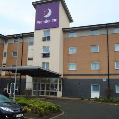 Отель Premier Inn Glasgow Braehead Великобритания, Глазго - отзывы, цены и фото номеров - забронировать отель Premier Inn Glasgow Braehead онлайн вид на фасад