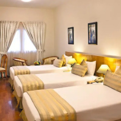 Landmark Plaza Hotel комната для гостей фото 3