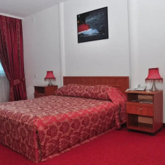 Отель Yacht club комната для гостей фото 9