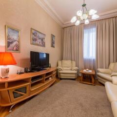 Апартаменты LikeHome Apartments Tverskaya комната для гостей фото 19