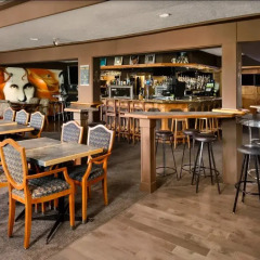 Отель Days Inn by Wyndham Victoria Uptown Канада, Виктория - отзывы, цены и фото номеров - забронировать отель Days Inn by Wyndham Victoria Uptown онлайн гостиничный бар