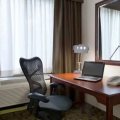Отель Hilton Garden Inn New York Times Square South 3* Номер Делюкс с различными типами кроватей
