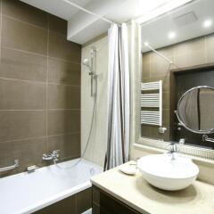 Отель Bástya Wellness Hotel Венгрия, Силвашварад - 2 отзыва об отеле, цены и фото номеров - забронировать отель Bástya Wellness Hotel онлайн ванная фото 2