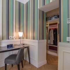 Damaso Hotel 3* Улучшенный номер с различными типами кроватей
