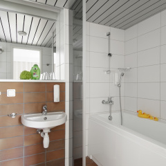 GO Hotel Snelli Таллин ванная