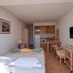 Апартаменты Muthu Clube Praia da Oura Стандартный номер с различными типами кроватей фото 2