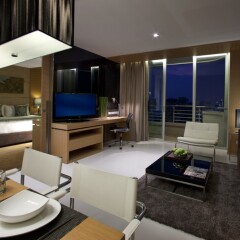 Отель Anantara Sathorn 5* Номер категории Премиум