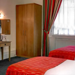 Queensway Hotel Sure Hotel Collection By Best Western удобства в номере фото 2