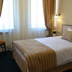 Гостиница Севен Хиллс на Трубной в Москве 1 отзыв об отеле, цены и фото номеров - забронировать гостиницу Севен Хиллс на Трубной онлайн Москва комната для гостей