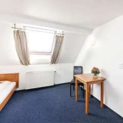 Hotel Antares Düsseldorf 3* Номер Basic с различными типами кроватей