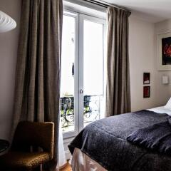 Отель Le Pigalle 4* Номер Pigalle 35 с различными типами кроватей фото 3