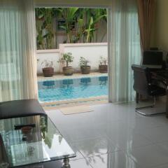 Отель 3-Bedroom Villa - Jomtien Beach комната для гостей фото 4