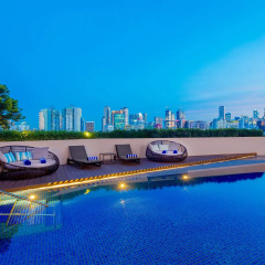 Отель Hilton Garden Inn Singapore Serangoon бассейн фото 3
